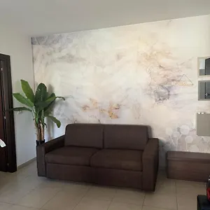 Saconza House Apartment